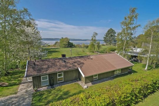 Vestre Strandvej 32, Orø