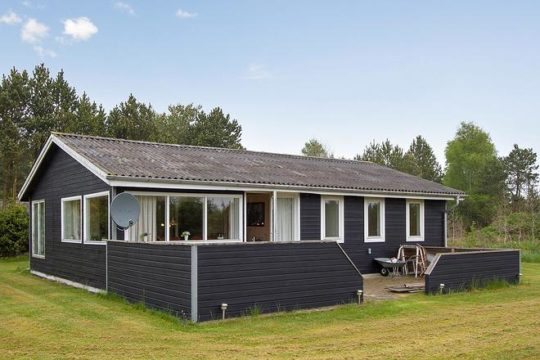 Helbrechtskær 11, Kongelunden