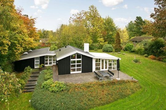 Bakkestien 22, Roneklint